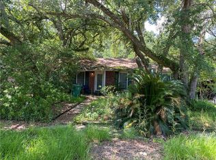 1525 Saint Ann Pl, Slidell, LA 70460
