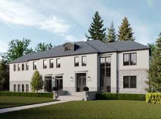 1151 Seneca Rd, Wilmette, IL 60091