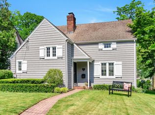 107 Ralph Ave, White Plains, NY 10606