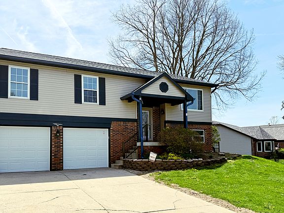3rd image of 436 Tavistock Dr