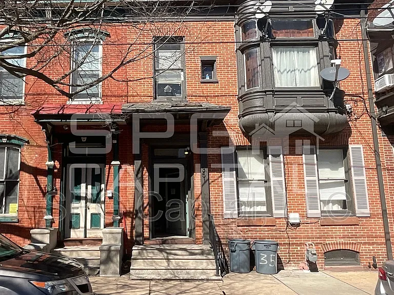 351 W King St #5 — Photo 1