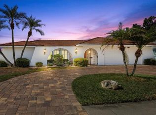 2412 Cardwell Way, Sarasota, FL 34231
