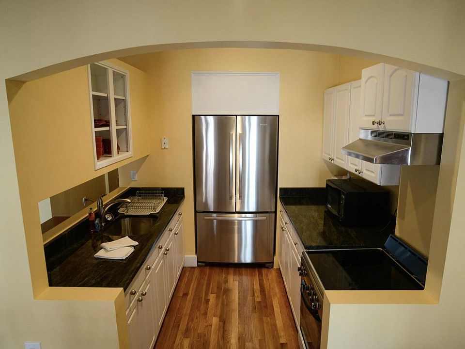 2nd image of 55 Worcester St #1A