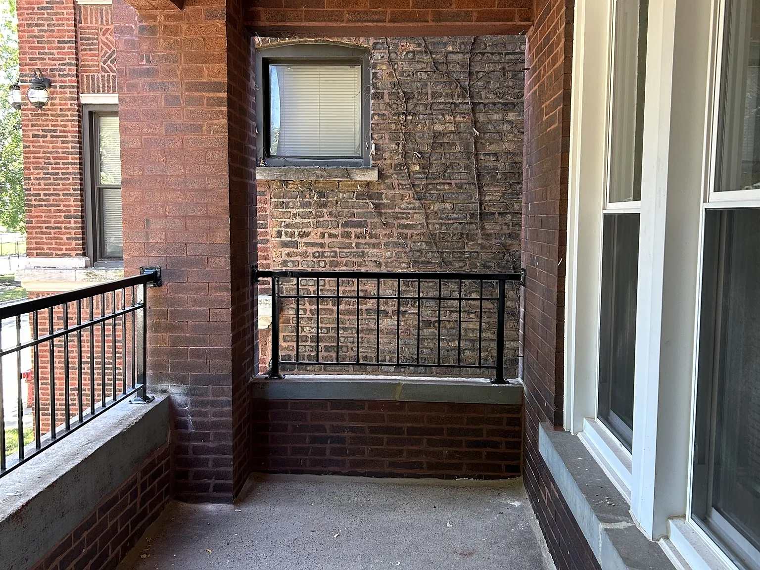 King Drive — Photo 2