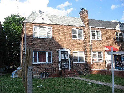1st image of 9141 195th St #2