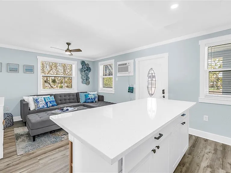 6892 Gulf Winds Dr #2 — Photo 13