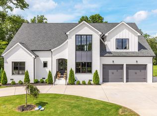 7262 Sylar Rd, Ooltewah, TN 37363