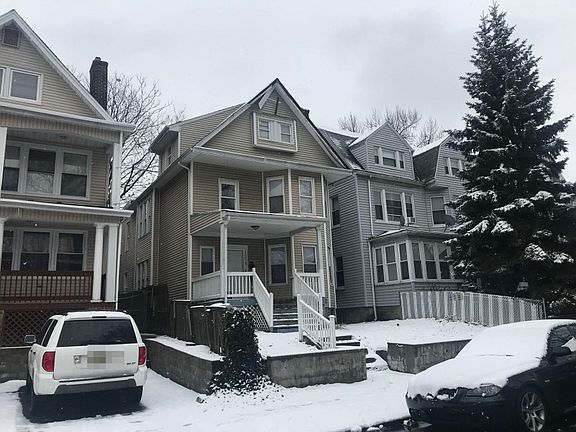 2nd image of 130 N 14th St