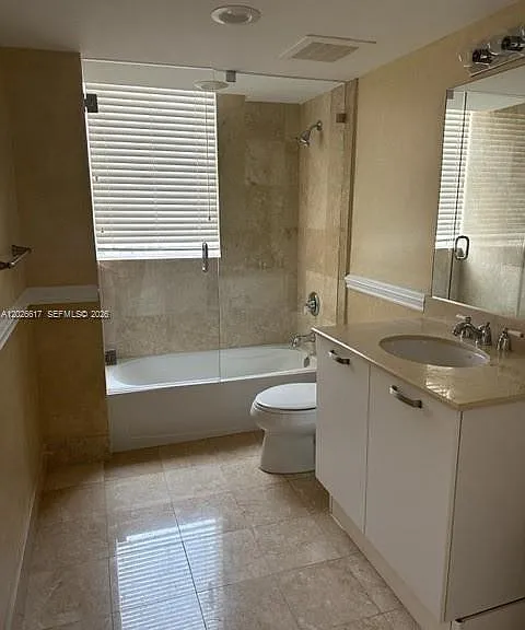 2011 N Ocean Blvd #605 — Photo 34