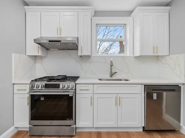 66 Stanley St #3, Dorchester, MA 02125