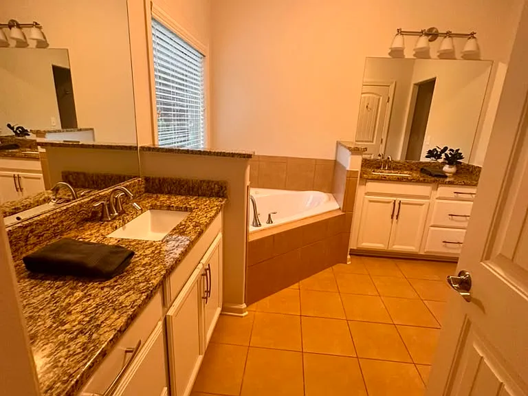 1245 Redbud Dr — Photo 4