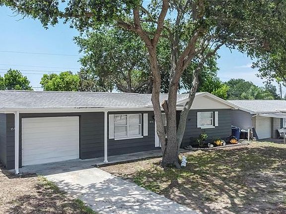 4th image of 3515 Oakhurst Dr