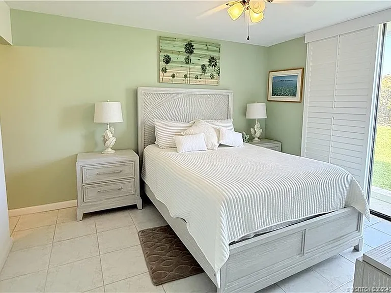 9940 S Ocean Dr #6 — Photo 16