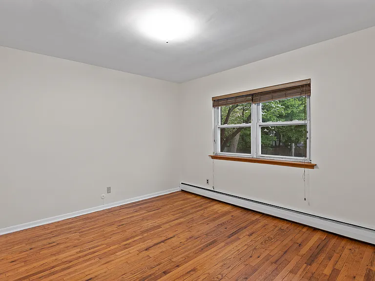 239 Crescent Ln #1 — Photo 15