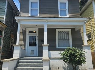 714 W 38th St, Savannah, GA 31415