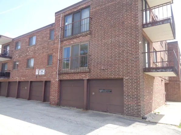 10221 S Central Ave #2A, Oak Lawn, IL 60453