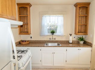 649 5th St #B, Woodland, CA 95695