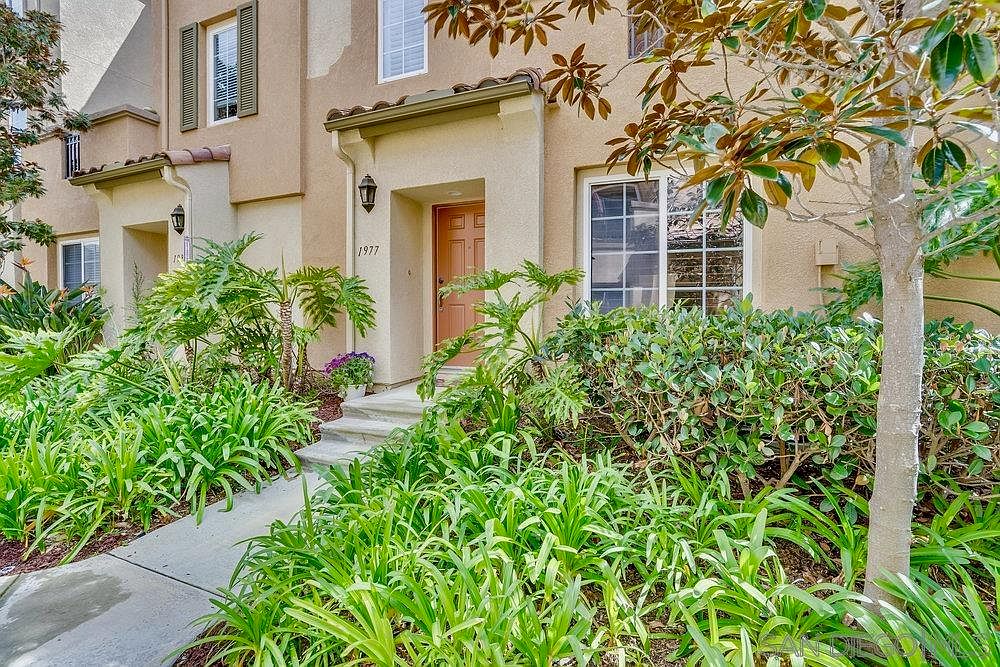 1977 Caminito De La Cruz, Chula Vista, CA 91913 | Zillow