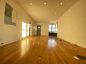 Rented by Lang Realty LLC