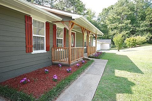 2nd image of 8145 Sunnydale Ln