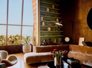 8661 Nash Dr #1, Los Angeles, CA 90046