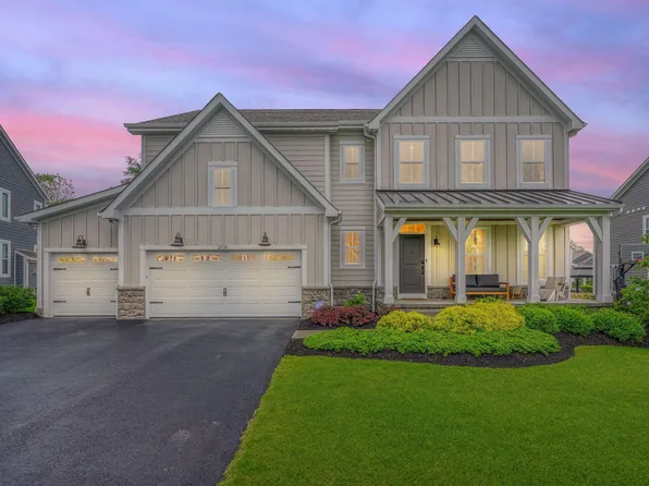 2616 Clemton Park E, Blacklick, OH 43004