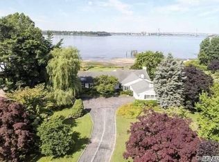 30 Martin Court Great Neck NY 11024 Zillow 30 Martin Court Great Neck NY 11024 Zillow