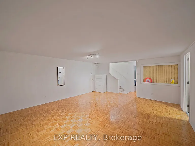 304 Roger Rd — Photo 33