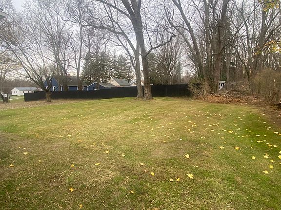 3rd image of 151 Southeast Ave