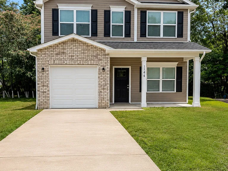 1144 Thayer Glen Ct — Photo 1