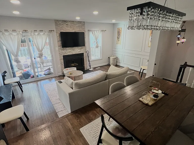 7235 Kousa Ln — Photo 3
