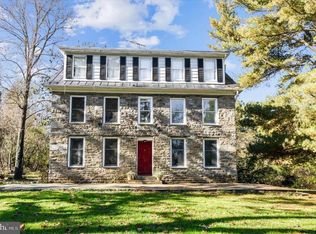 11175 Edwards Farm Ln, Purcellville, VA 20132