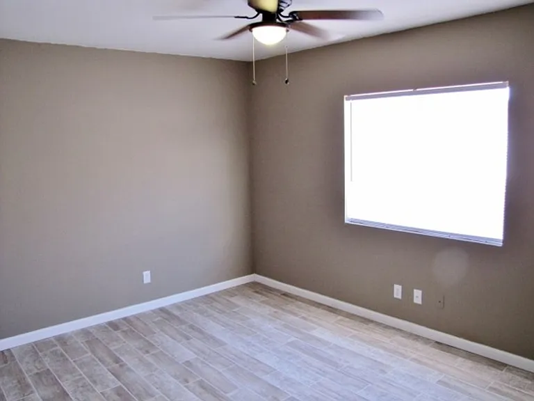 1124A Plaza Oro Loma — Photo 16