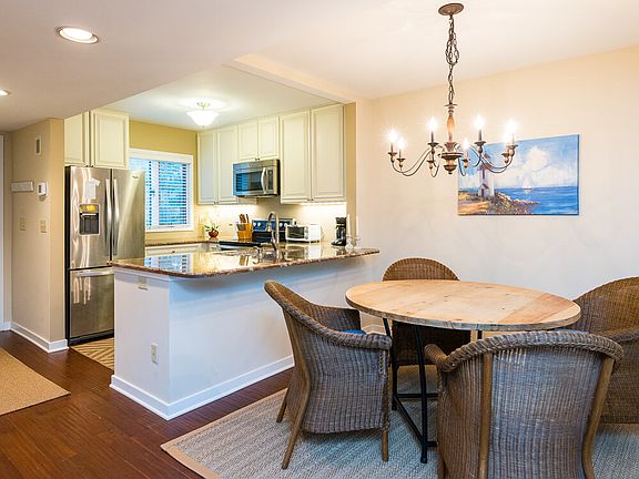 5th image of 4389 Sea Forest Dr