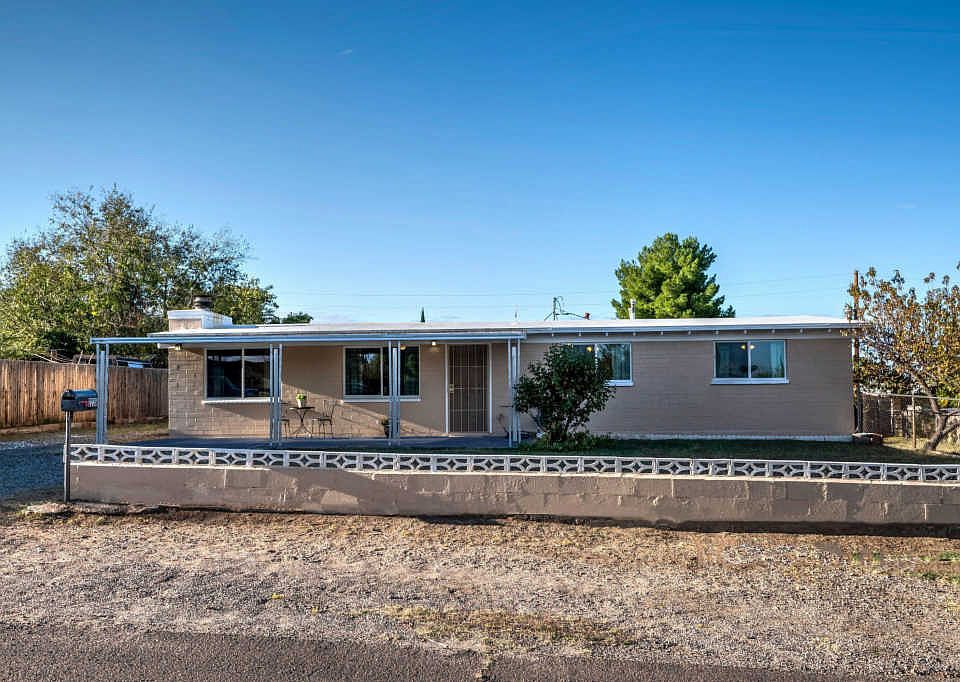 1st image of 2235 W Calle Grato