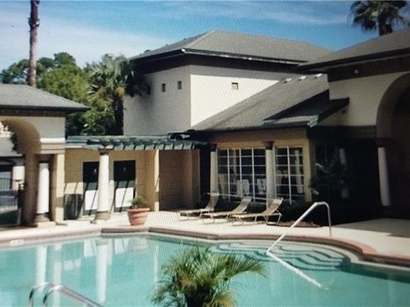 3rd image of 17101 Carrington Park Dr APT 404