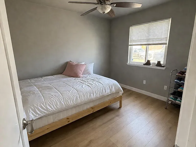 365 Los Reyes Dr — Photo 9