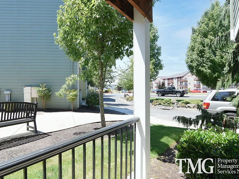 1017 SE 12th Ave — Photo 95