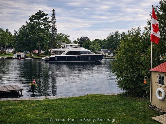 3rd image of 8 Goodman Rd