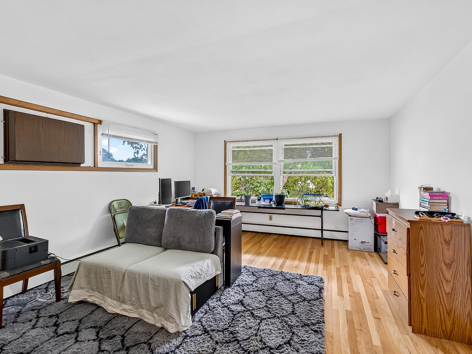 2 bed, 950 sqft, $1,295 — Photo 2