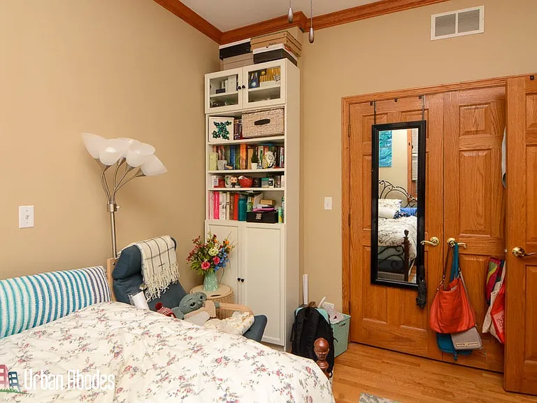 1720 W Augusta Blvd #2 — Photo 16