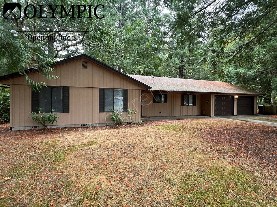 6220 Winnwood Loop SE