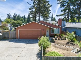 11854 SE Washington St, Portland, OR 97216