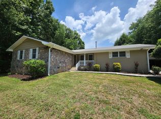 1385 David Cir, Tunnel Hill, GA 30755