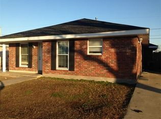 3925 Jupiter Dr, Chalmette, LA 70043