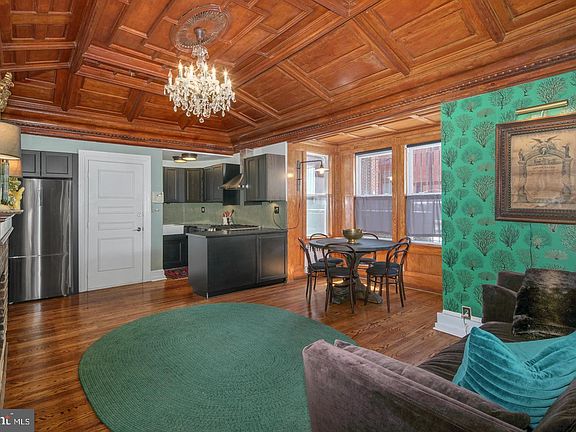 3rd image of 1215 Spruce St #202