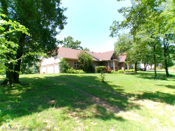 1609 Ridgeview Dr, Booneville, AR 72927