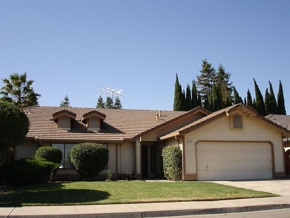 Front view from Sisk Rd.