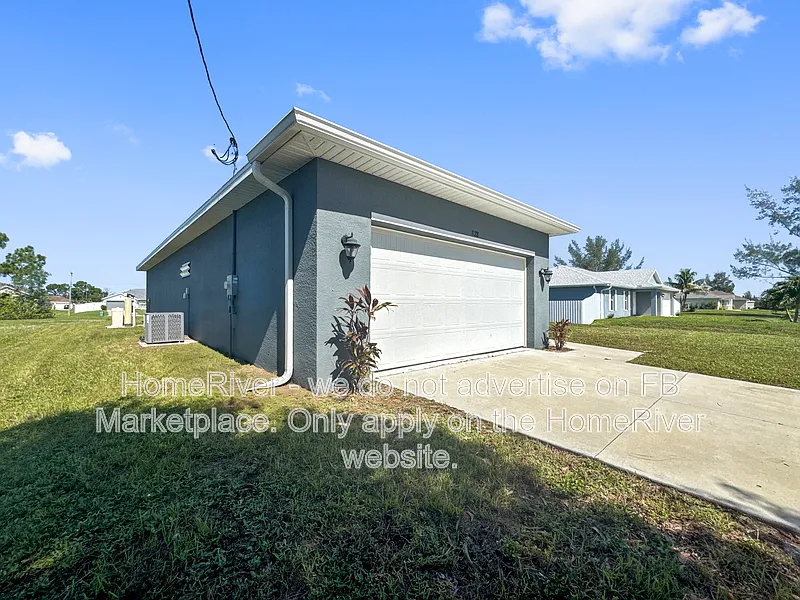 3 bed, 2.0 bath, 1548 sqft, $2,100 — Photo 2