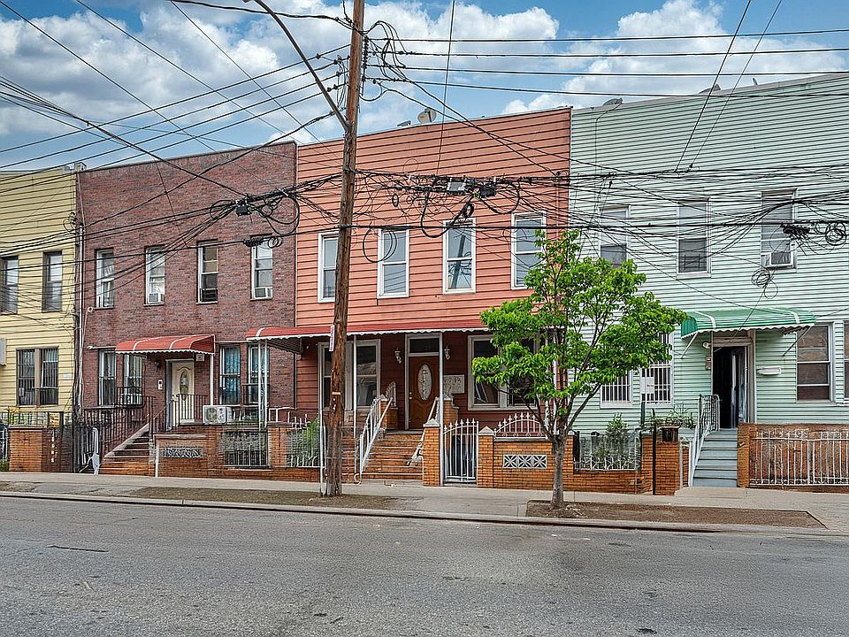 1st image of 823 40th St #823